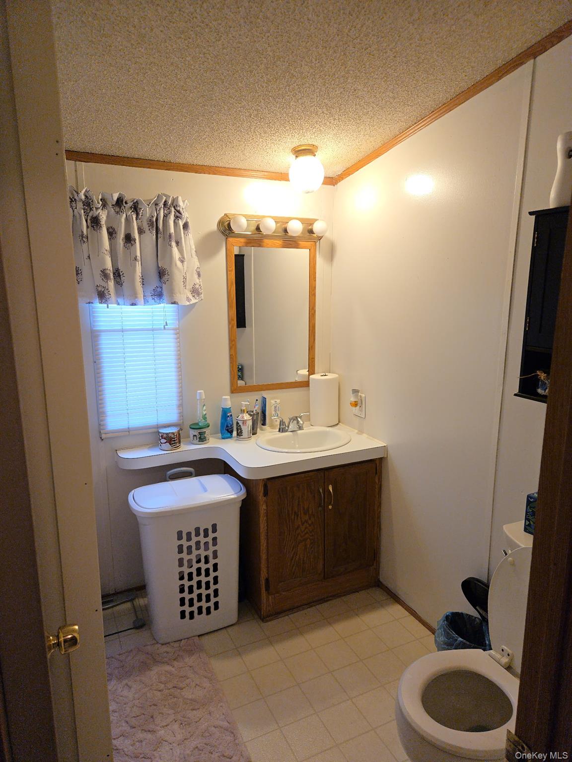 2701 Goethals Road H4 Property Photo 17