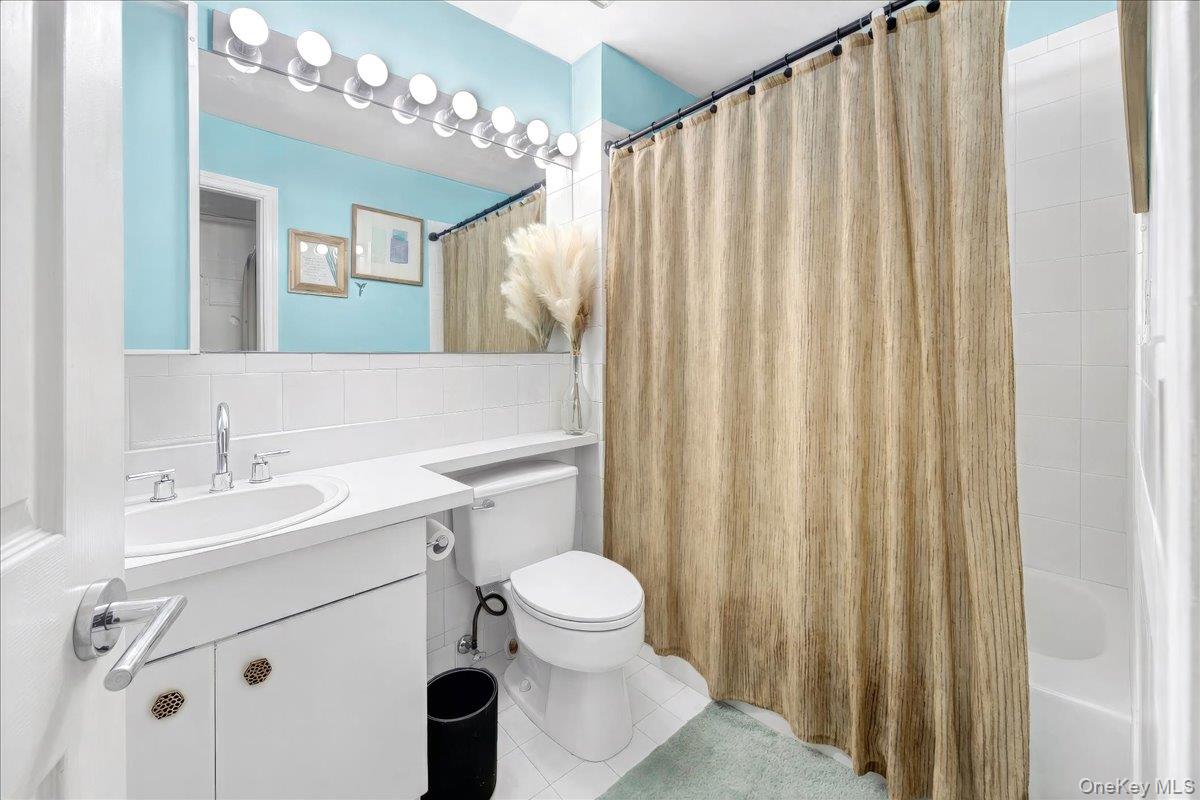 37 Harbor Lane 2a Property Photo 15