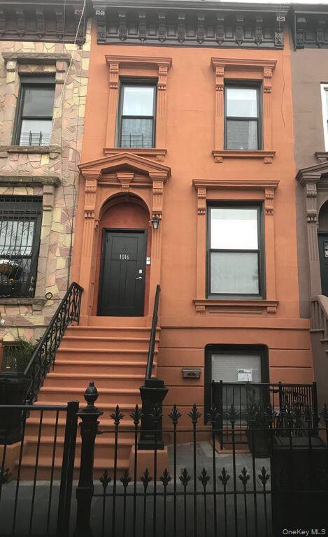 1016 Greene Avenue Property Photo 1