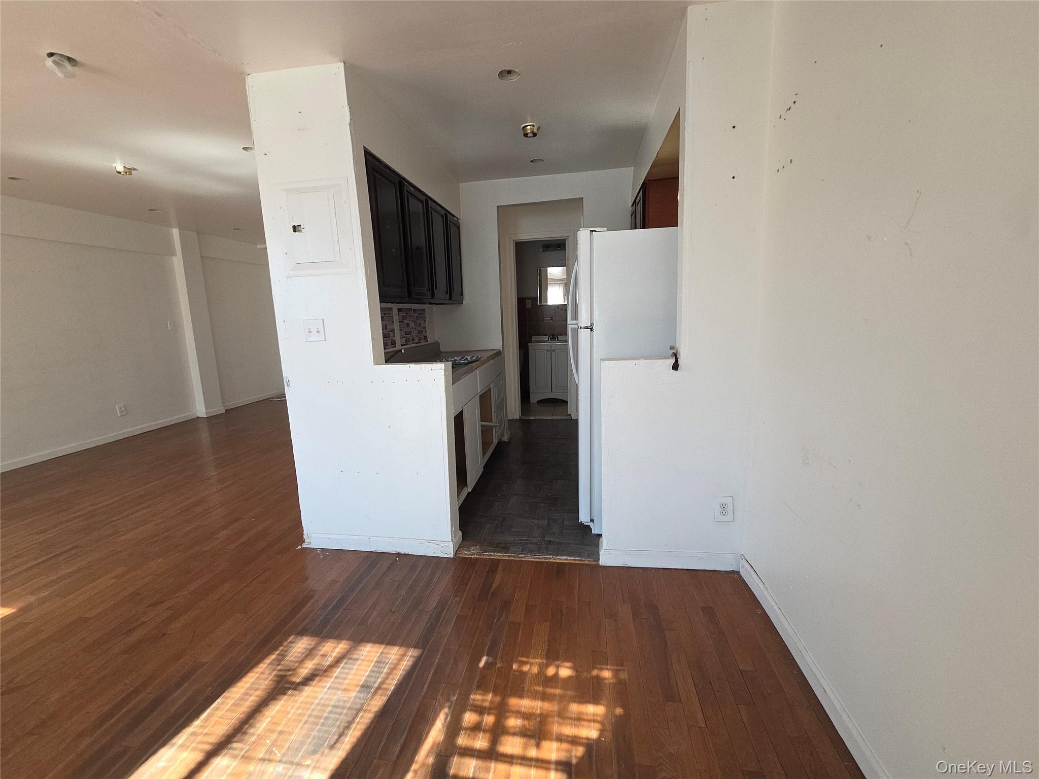 86-16 60th Avenue 3c Property Photo 5