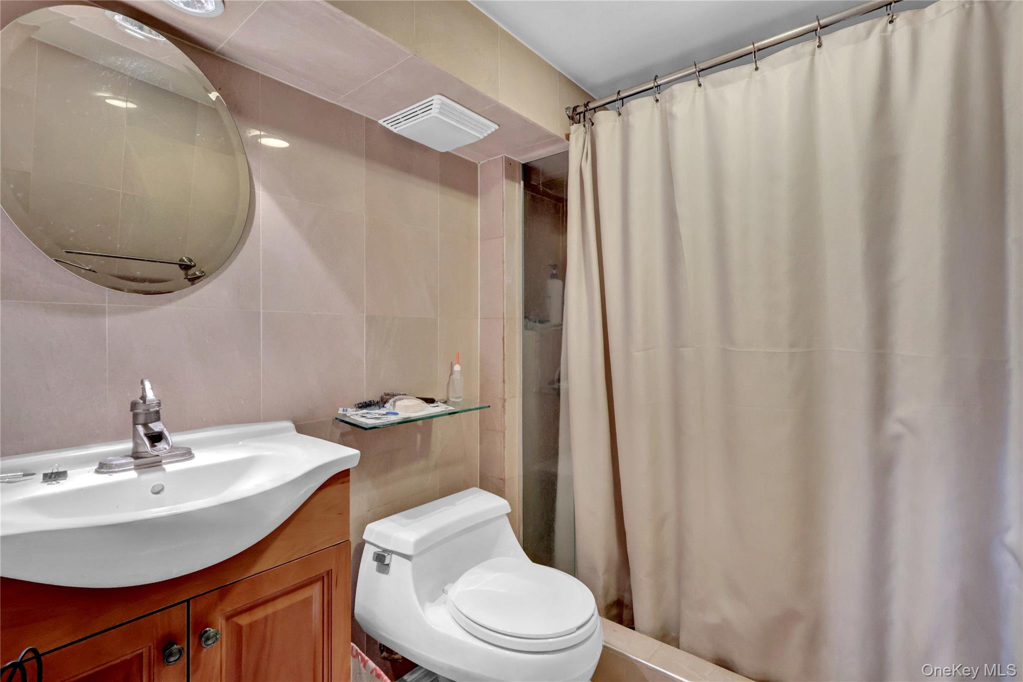 125 Marcus Avenue Property Photo 13