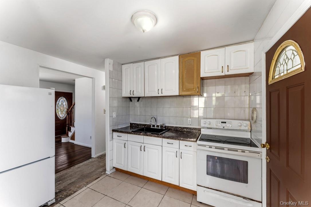 712 Park Avenue Property Photo 8