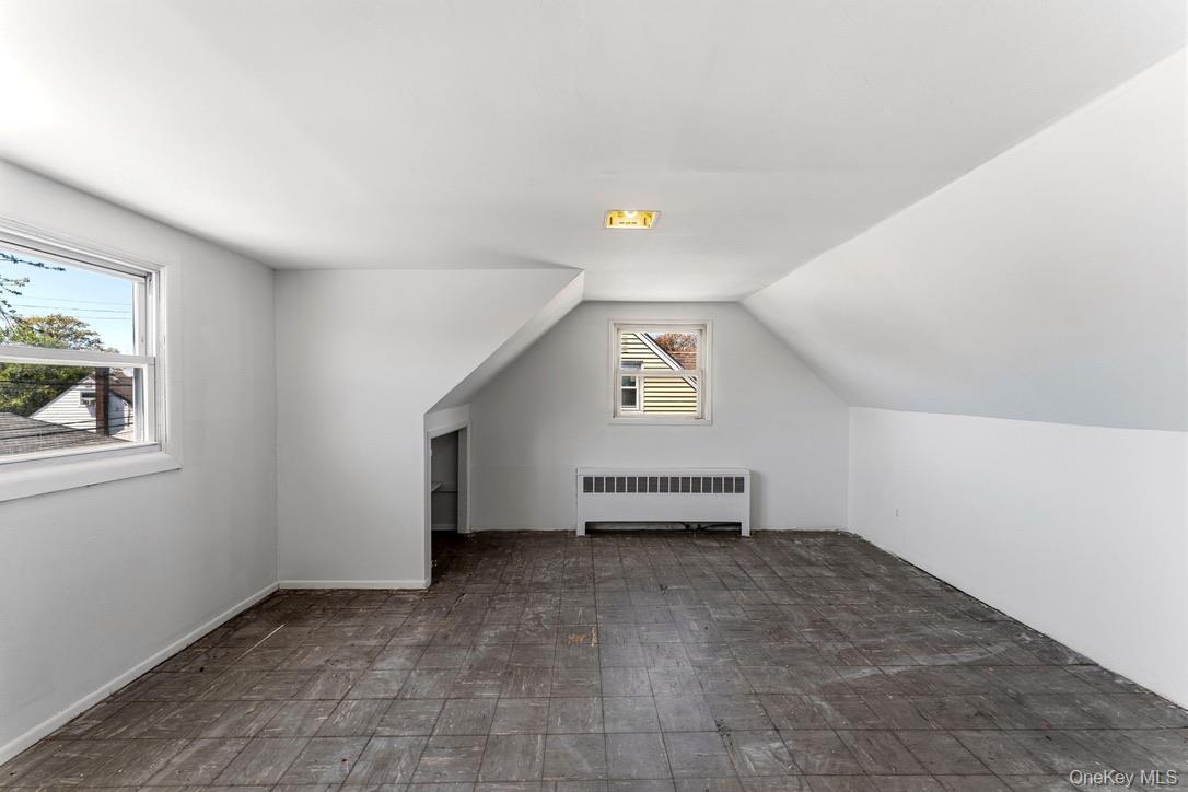 712 Park Avenue Property Photo 14