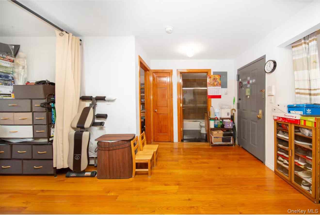 37-33 107th Street 2a Property Photo 6