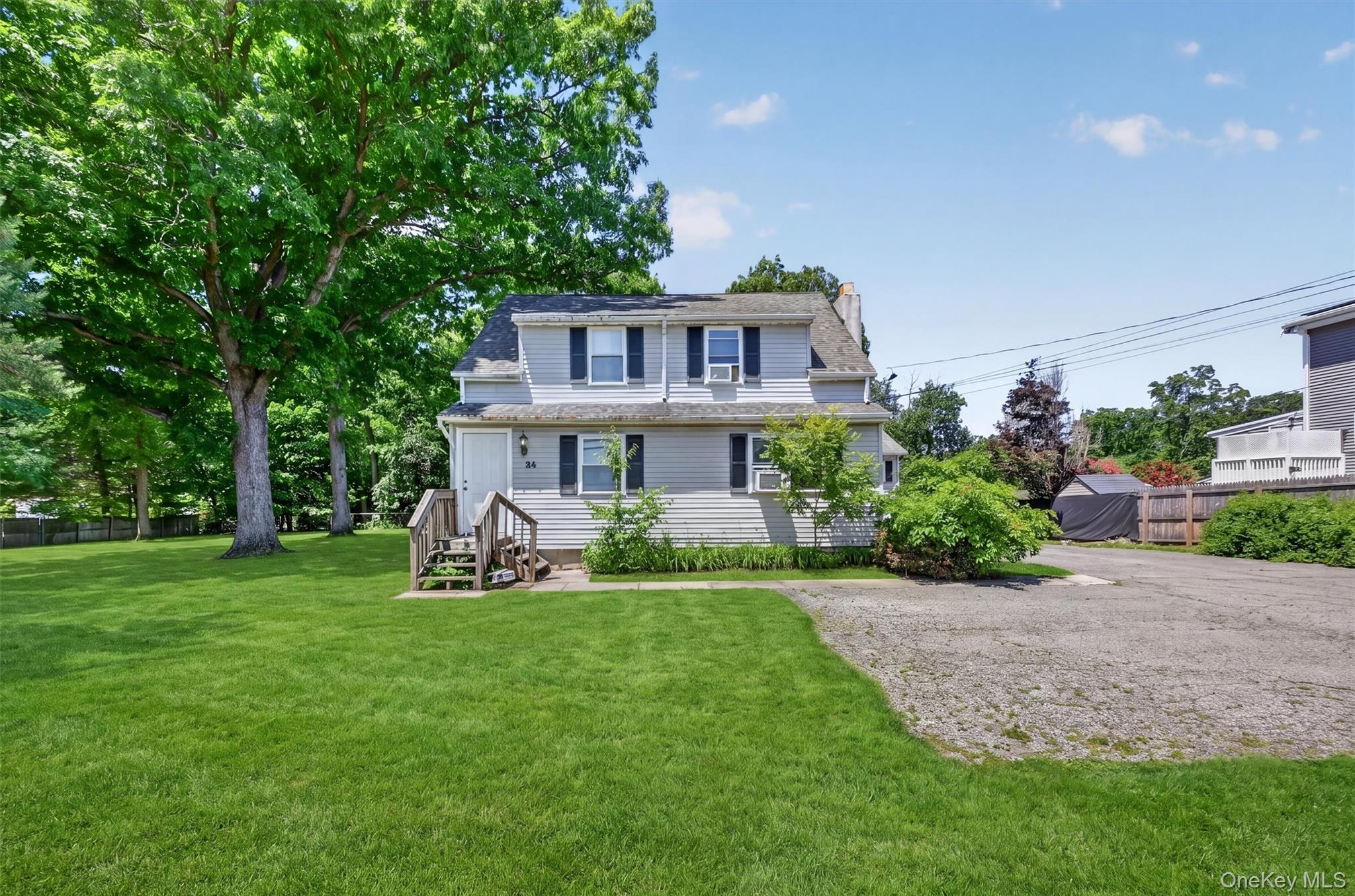 976829 Property Photo 3