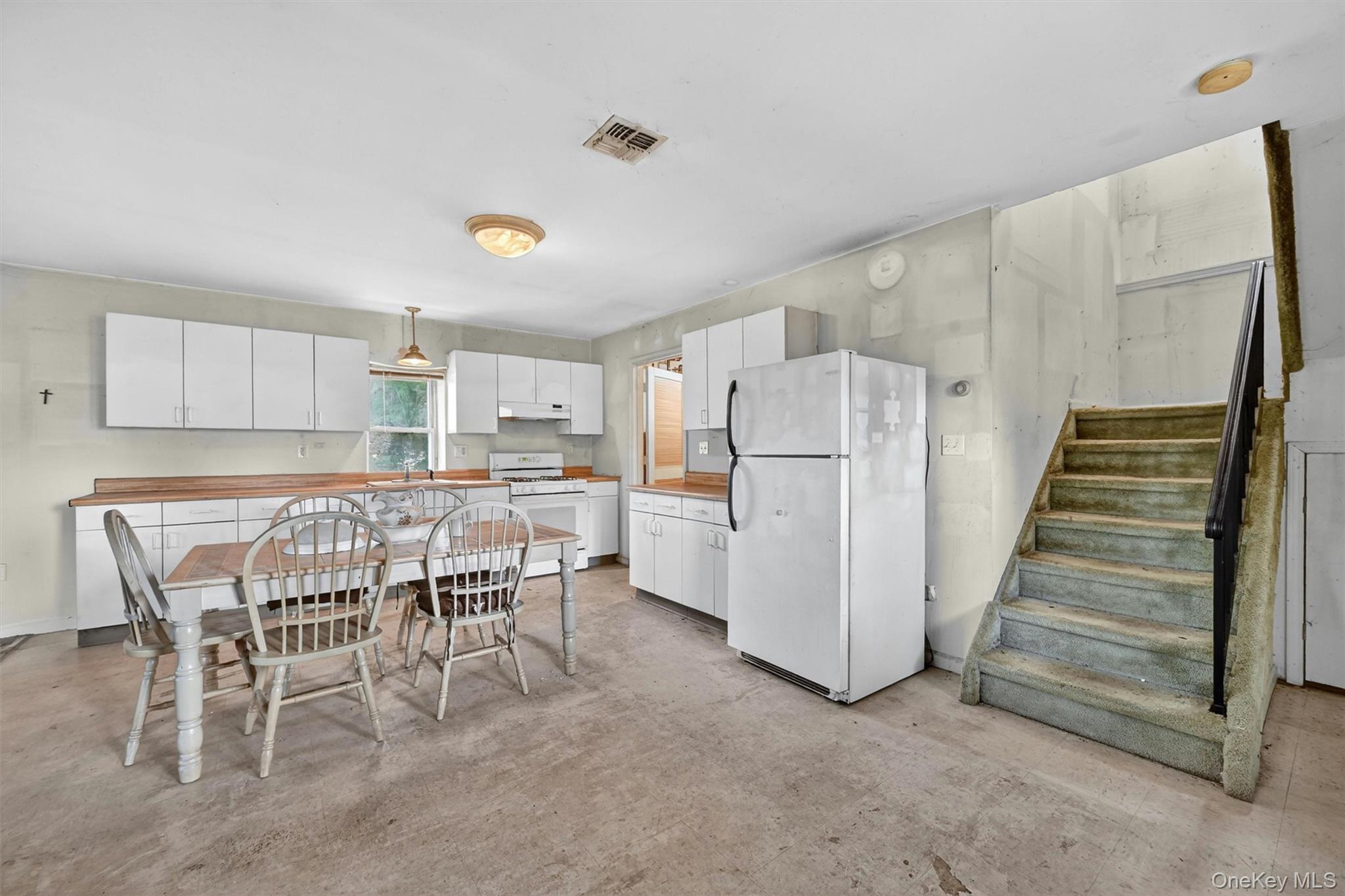 976829 Property Photo 18