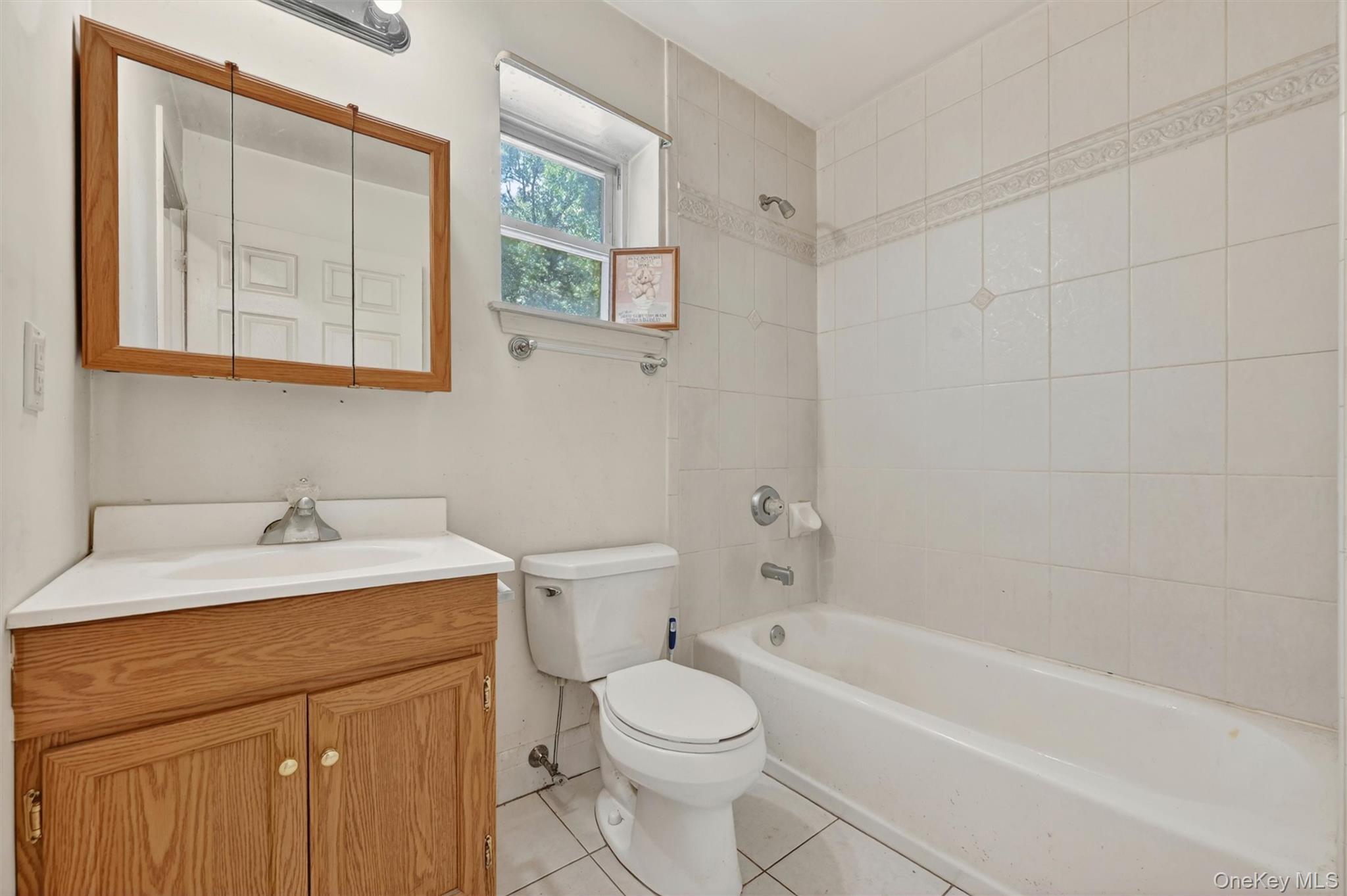 976829 Property Photo 22