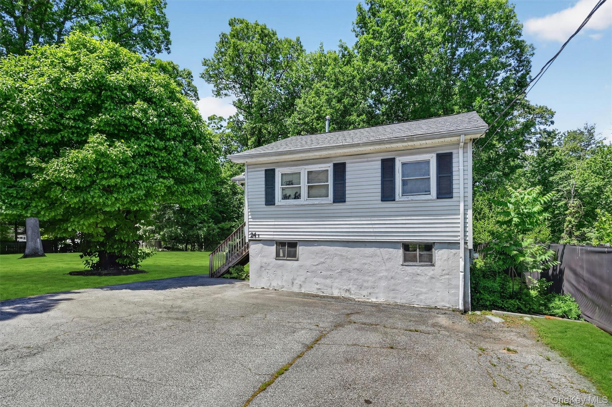 976829 Property Photo 32