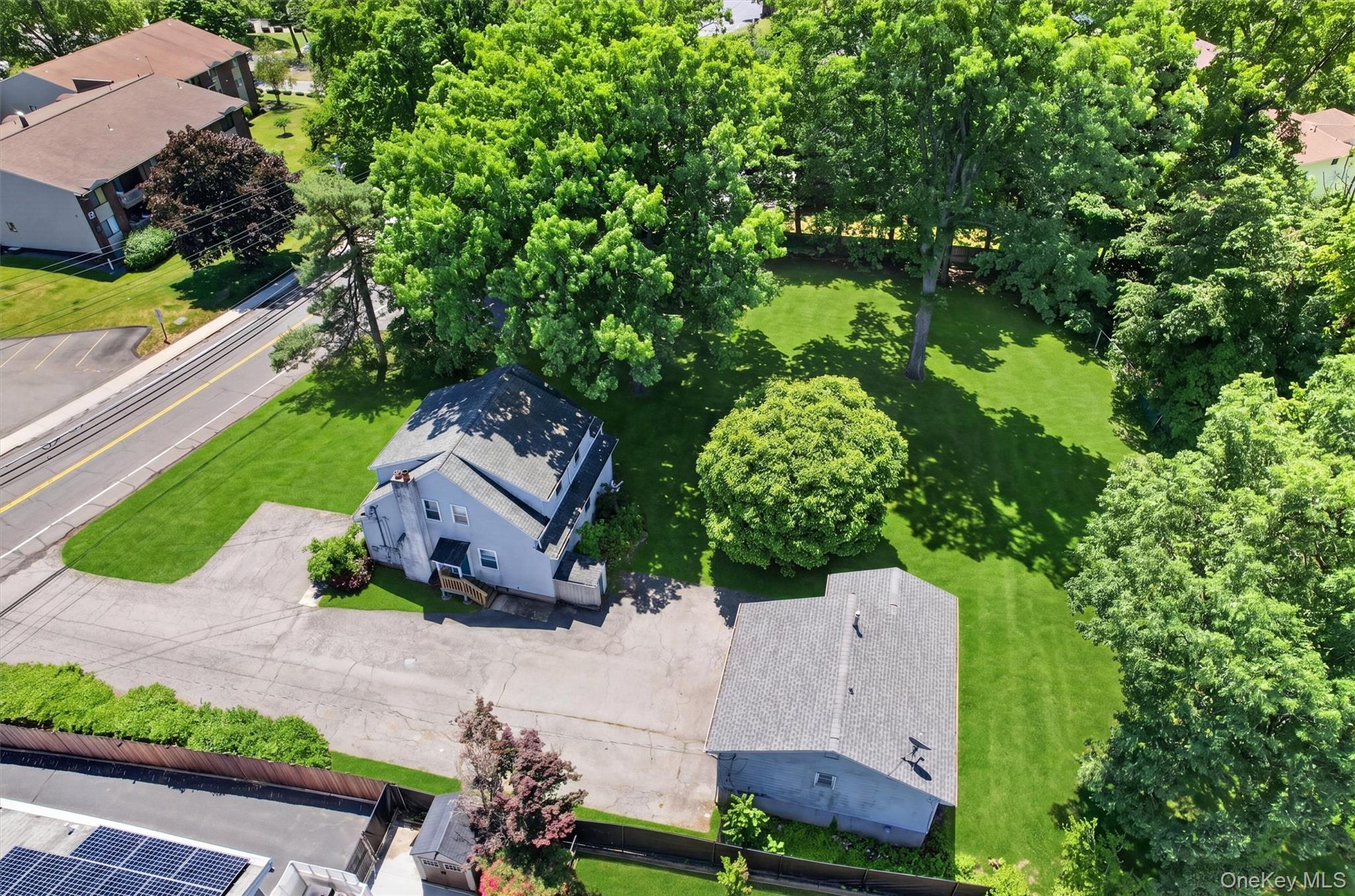 976829 Property Photo 42