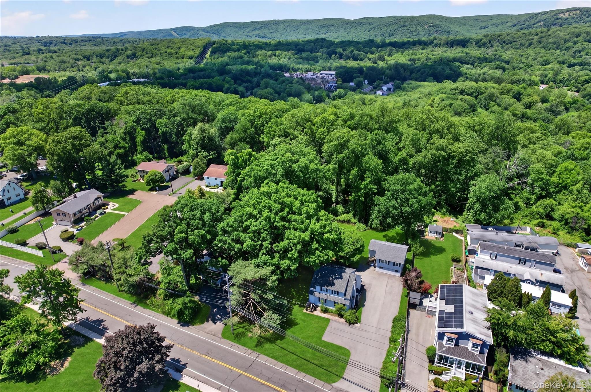976829 Property Photo 43