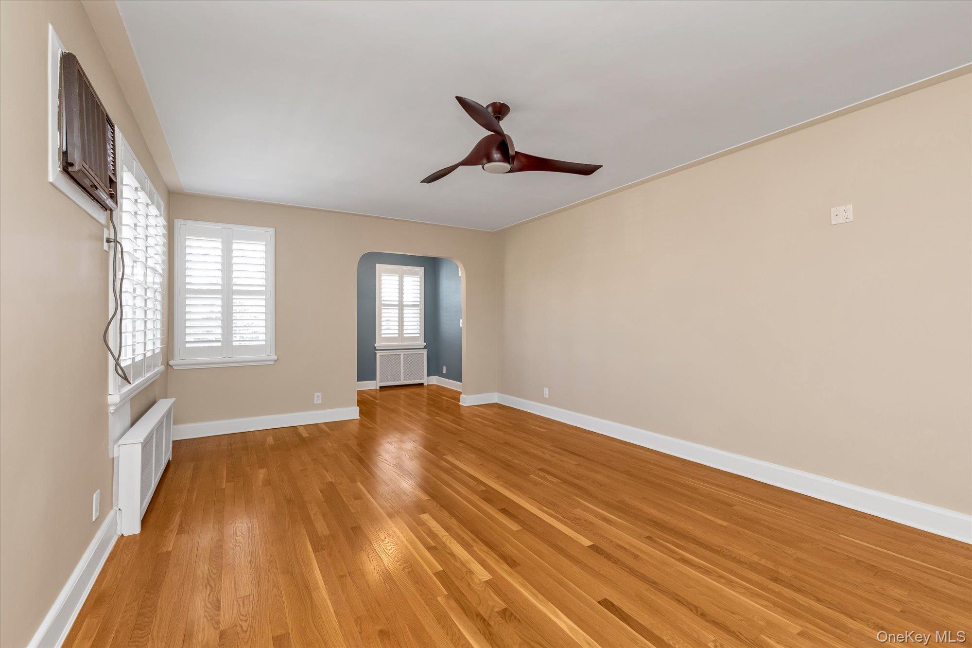 102 S Village Avenue 3b Property Photo 23