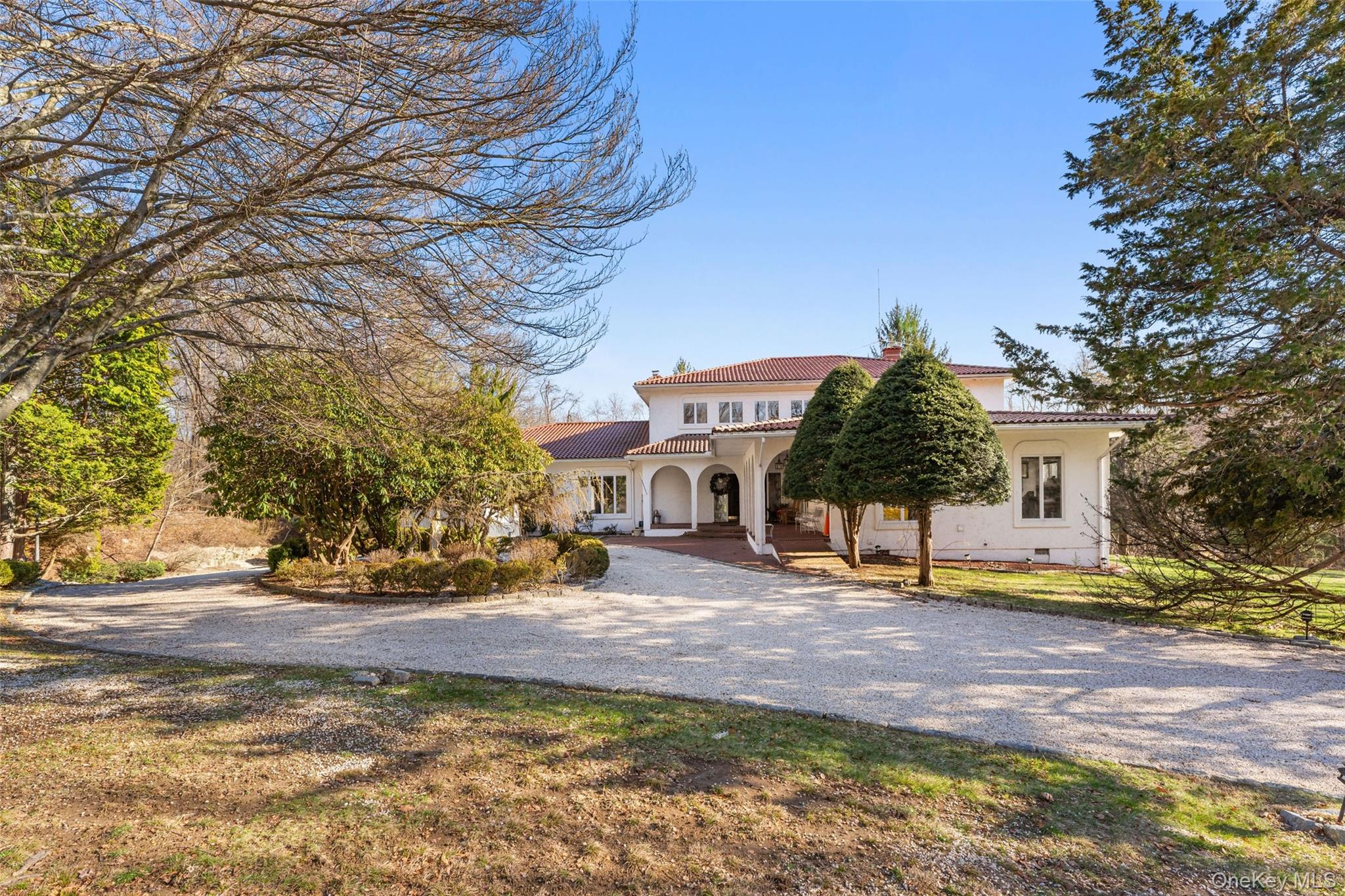 105 Cross Pond Road Property Photo 1