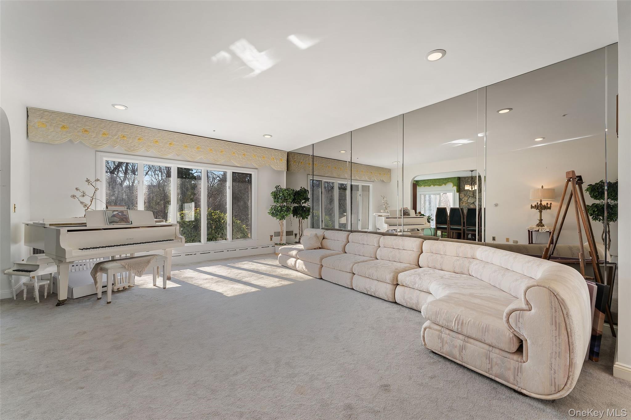 105 Cross Pond Road Property Photo 7