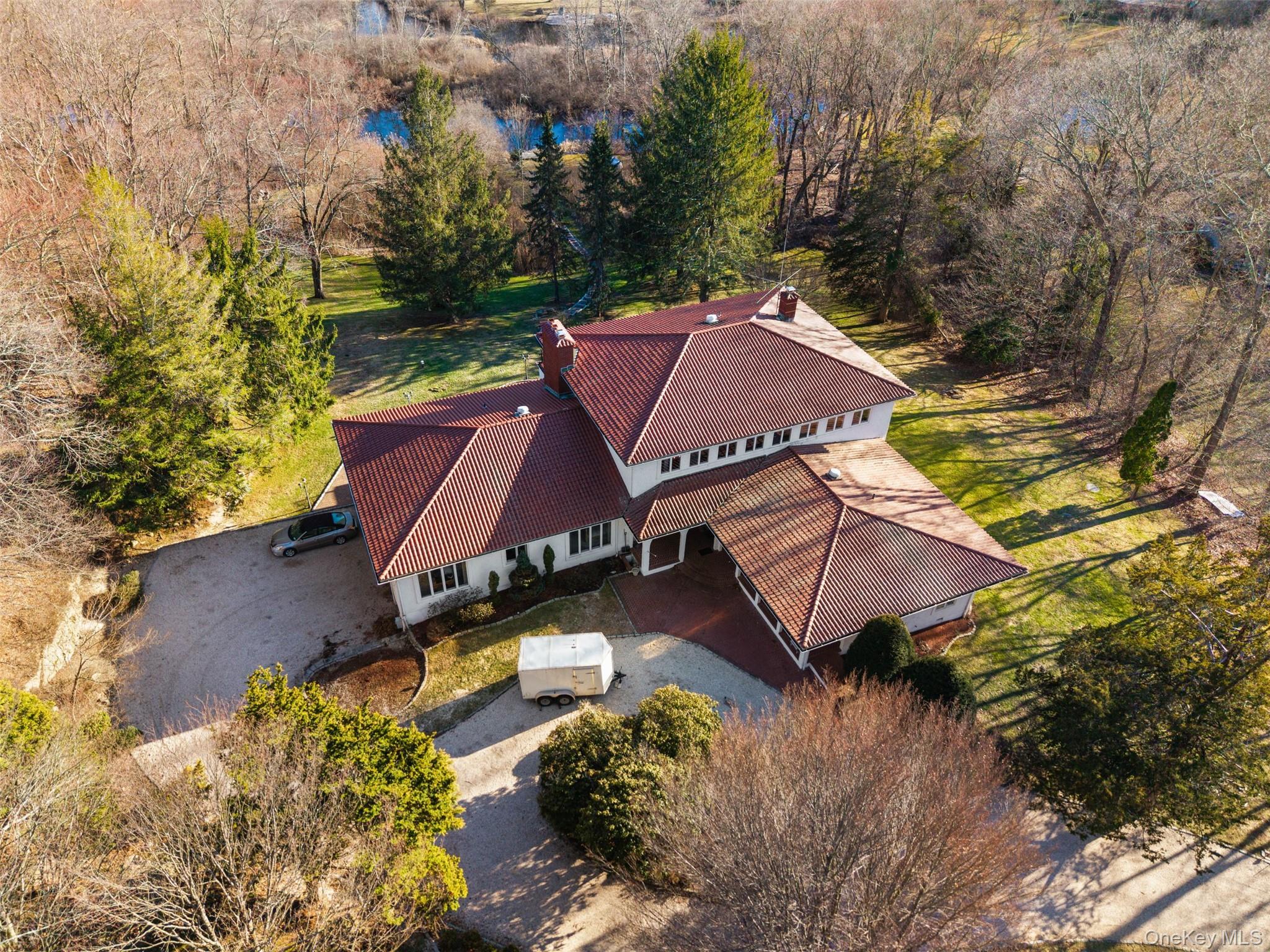 105 Cross Pond Road Property Photo 41