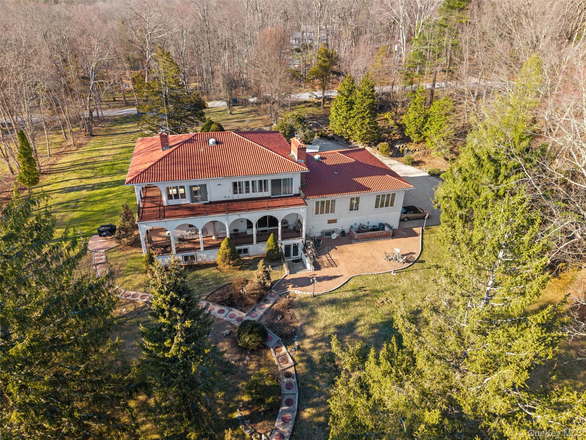 105 Cross Pond Road Property Photo 42