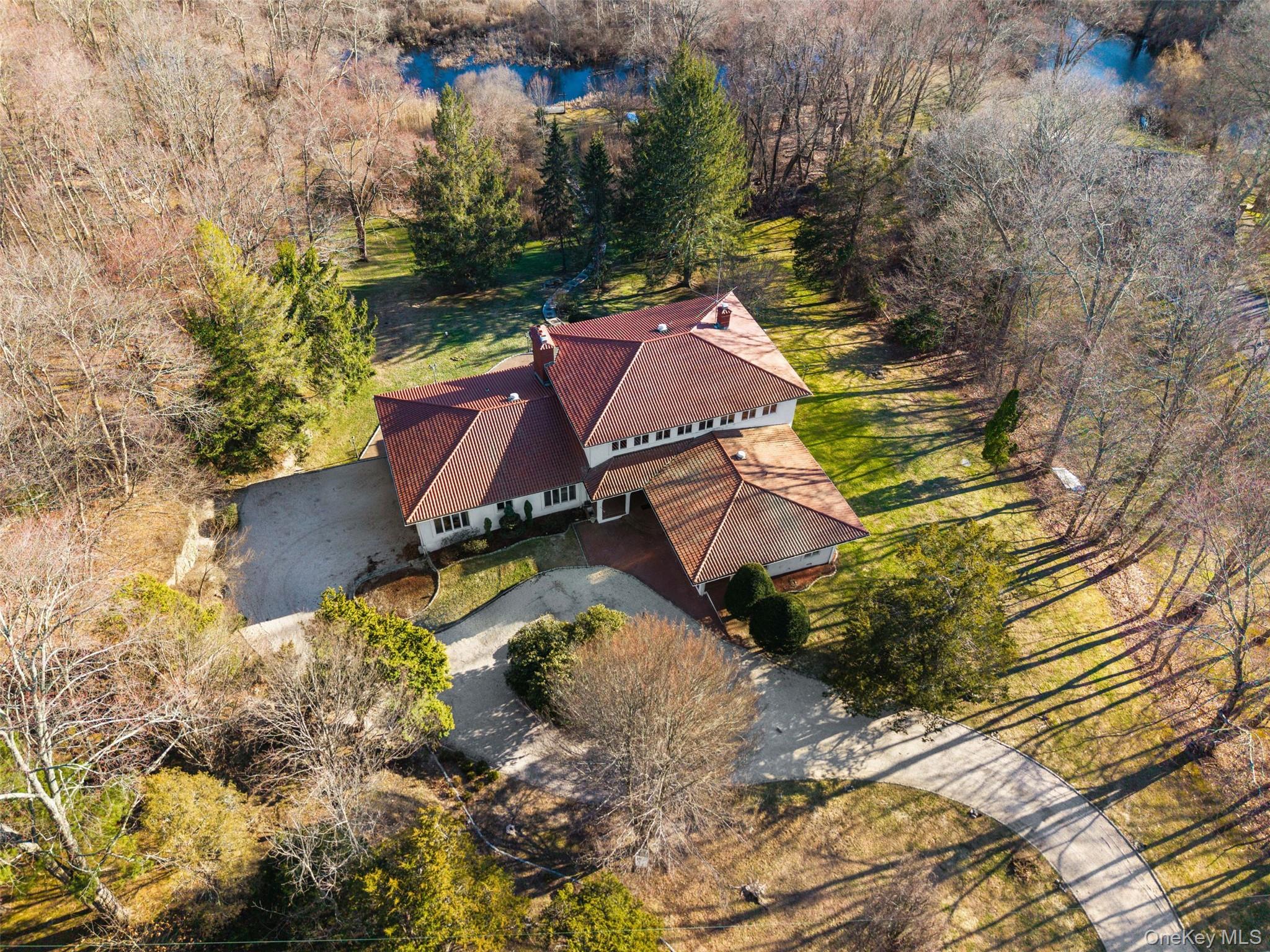 105 Cross Pond Road Property Photo 44