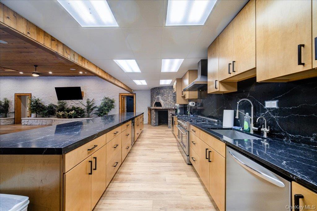 399 Gregory Road Property Photo 15