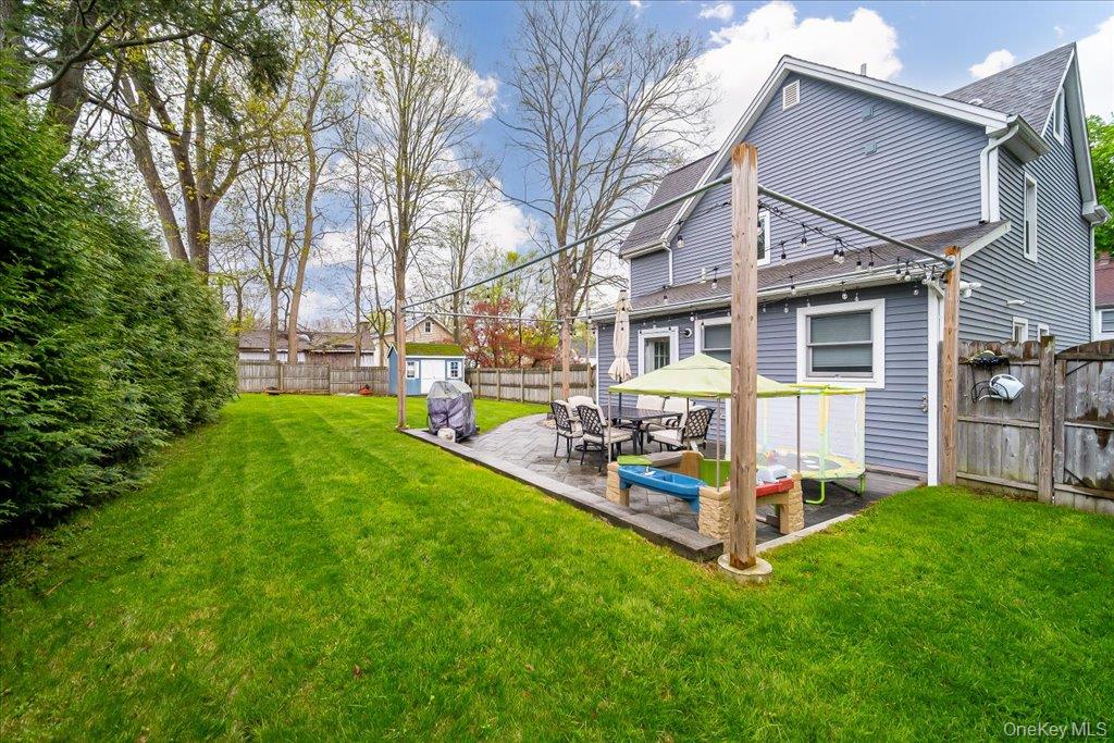 21 Division Street Property Photo 25