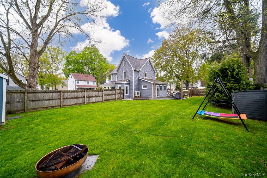 21 Division Street Property Photo 26