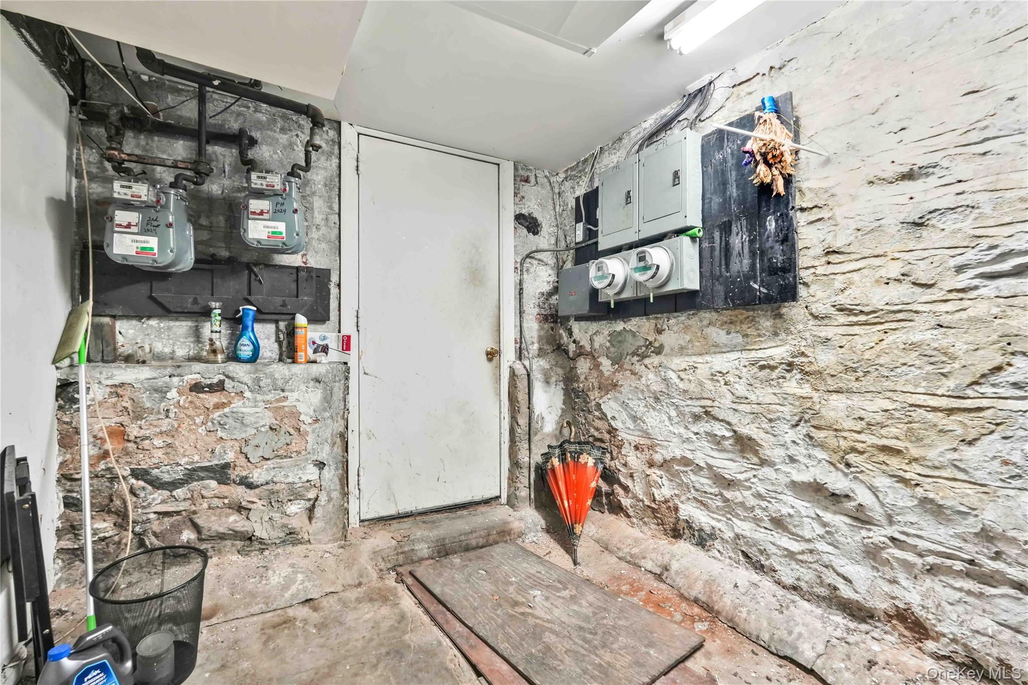 1431 Hancock Street Property Photo 38