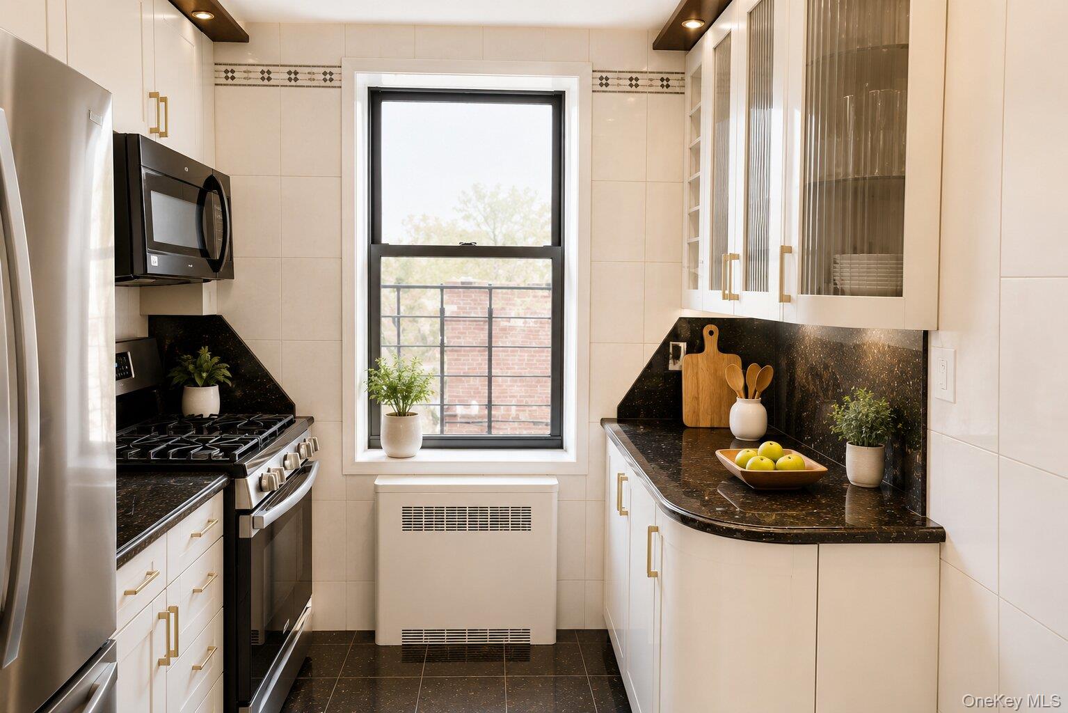 65-10 108th Street 6f Property Photo 5
