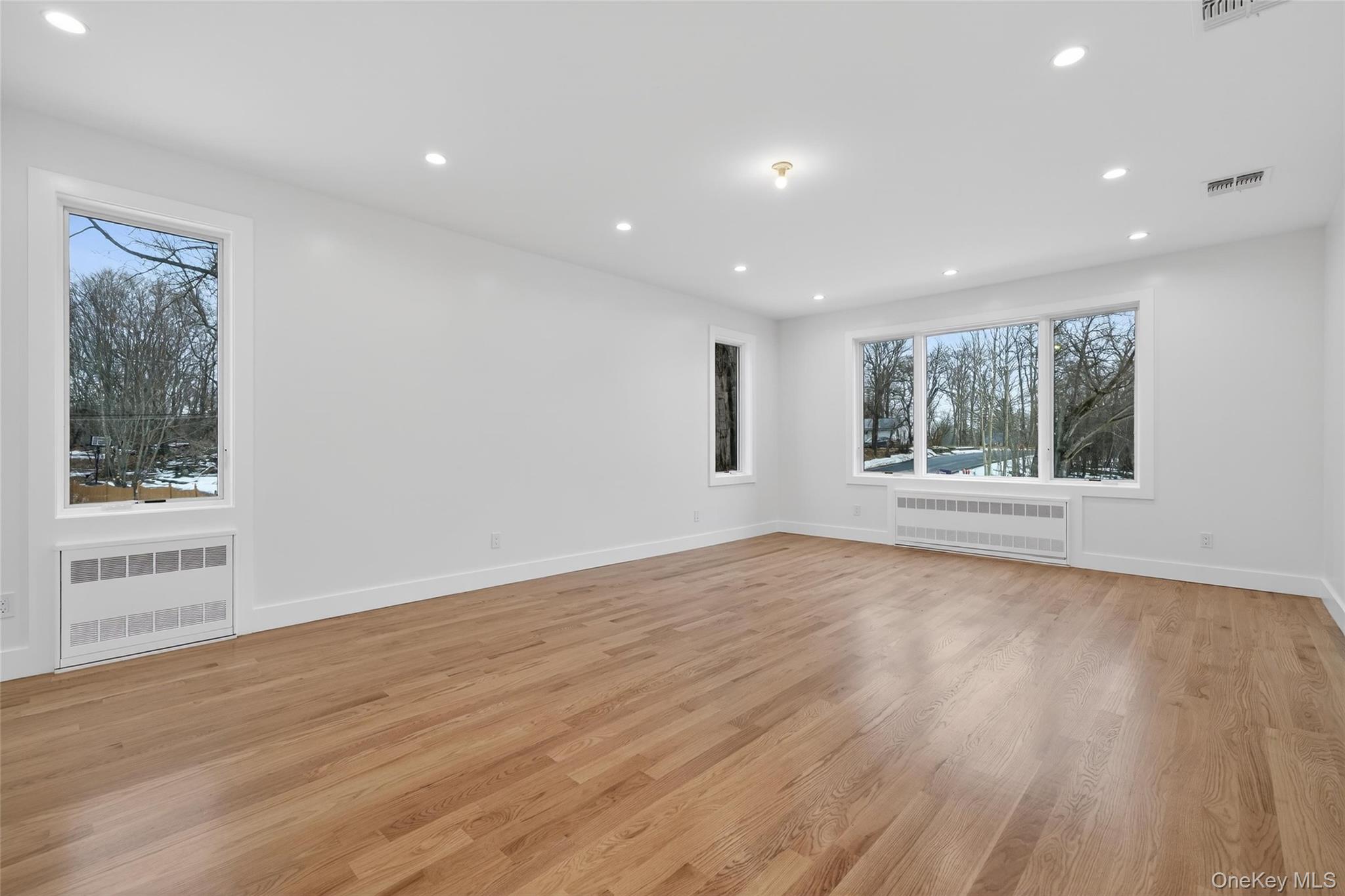71 Lawrence Avenue Property Photo 8