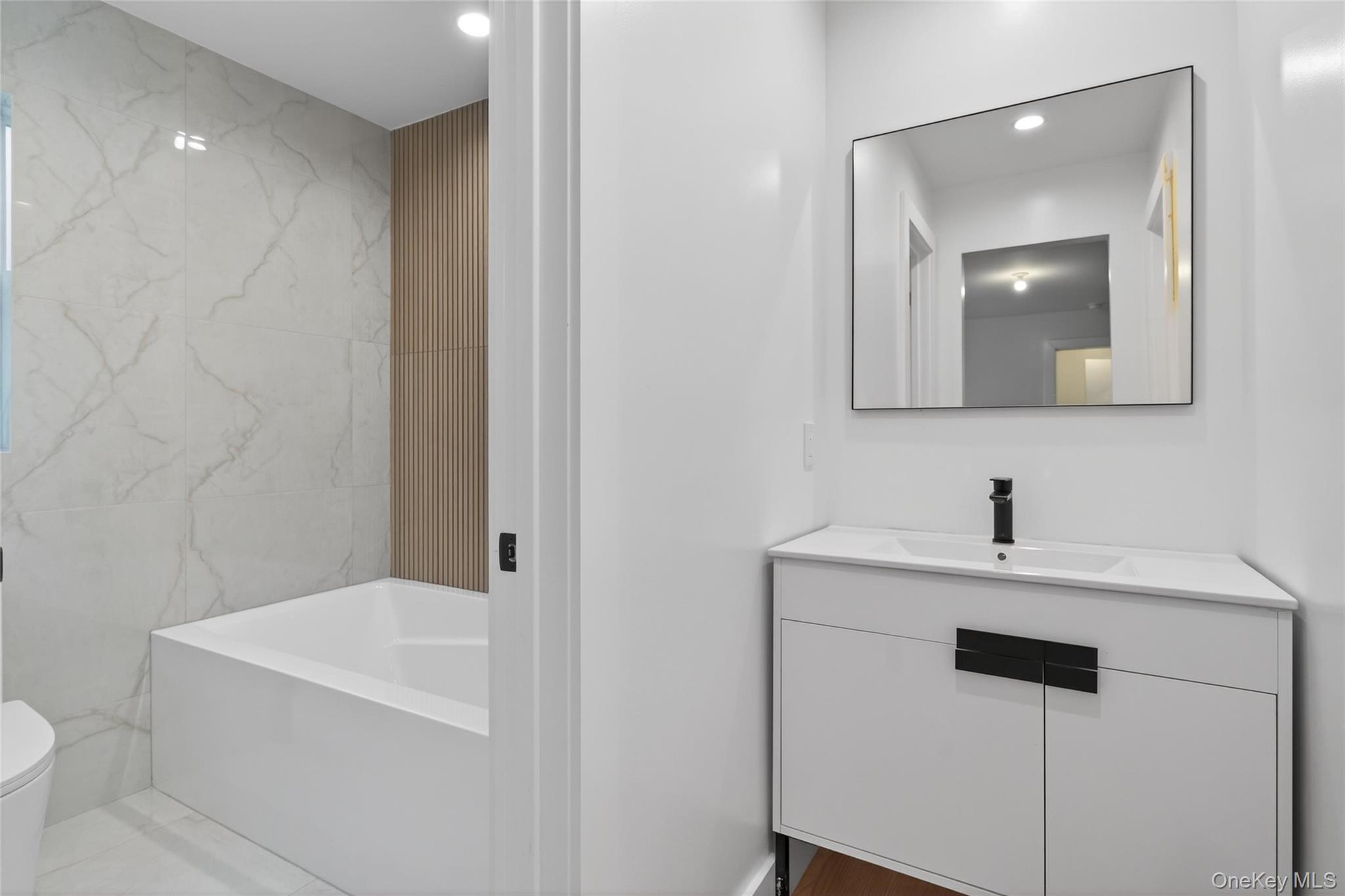 71 Lawrence Avenue Property Photo 29