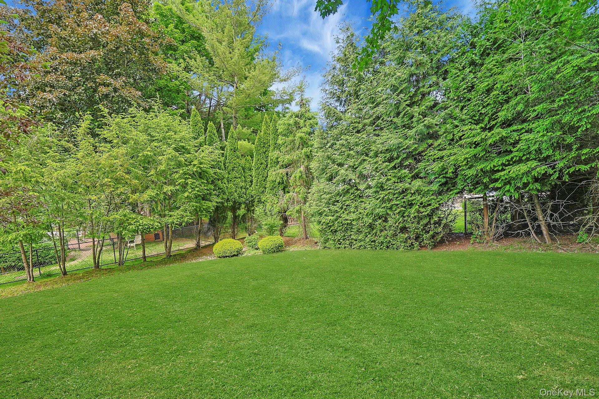8 Sasson Terrace Property Photo 10