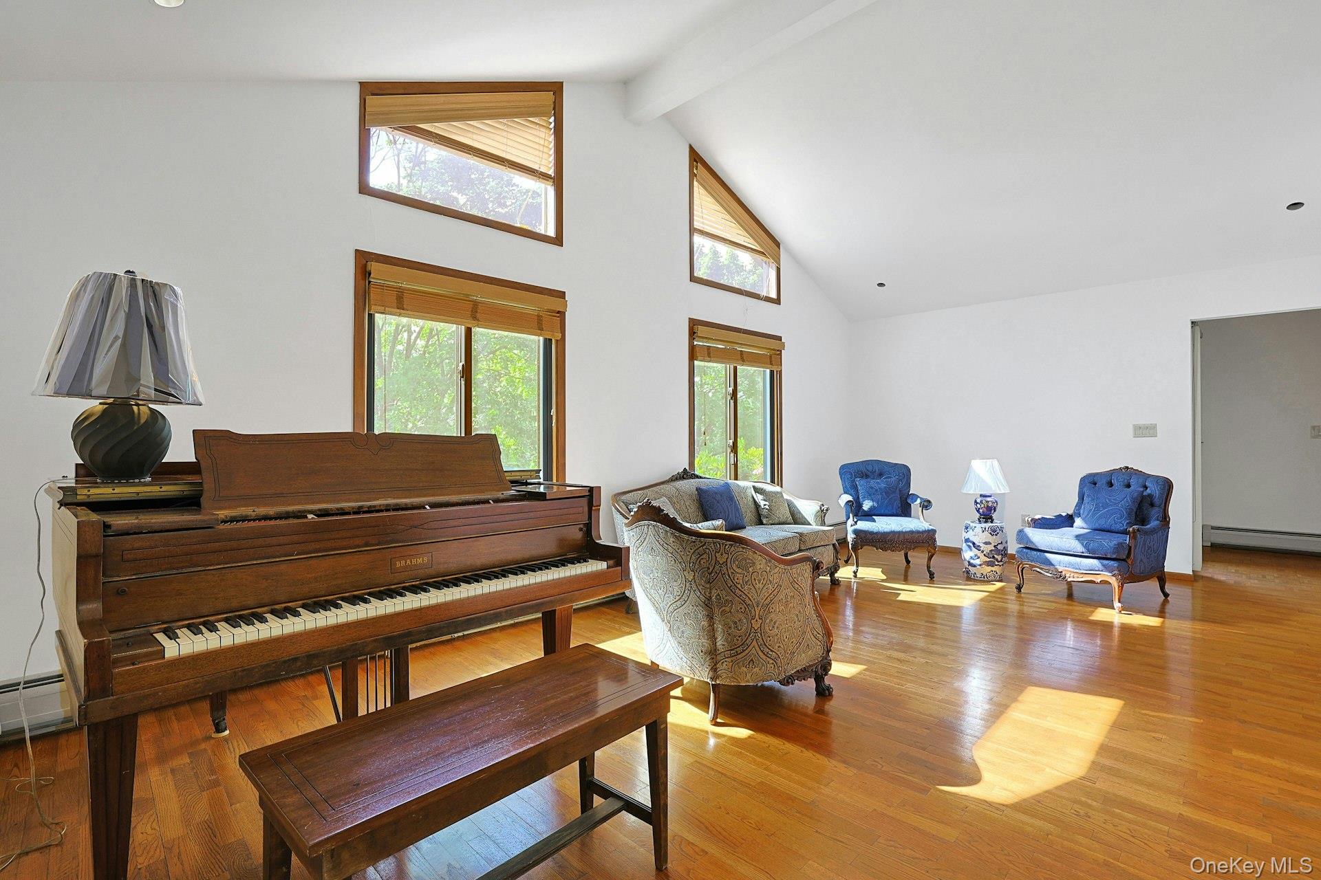 8 Sasson Terrace Property Photo 14