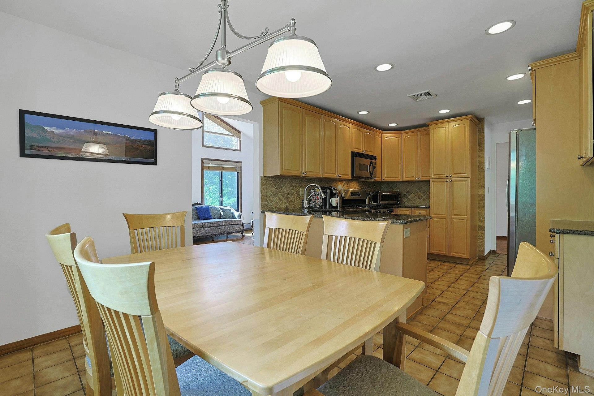 8 Sasson Terrace Property Photo 17