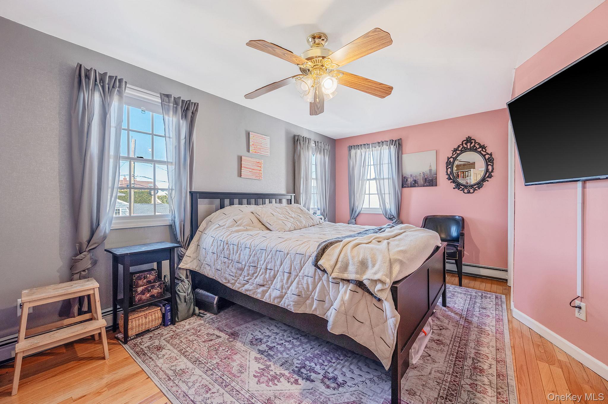 268 W Shore Drive Property Photo 7