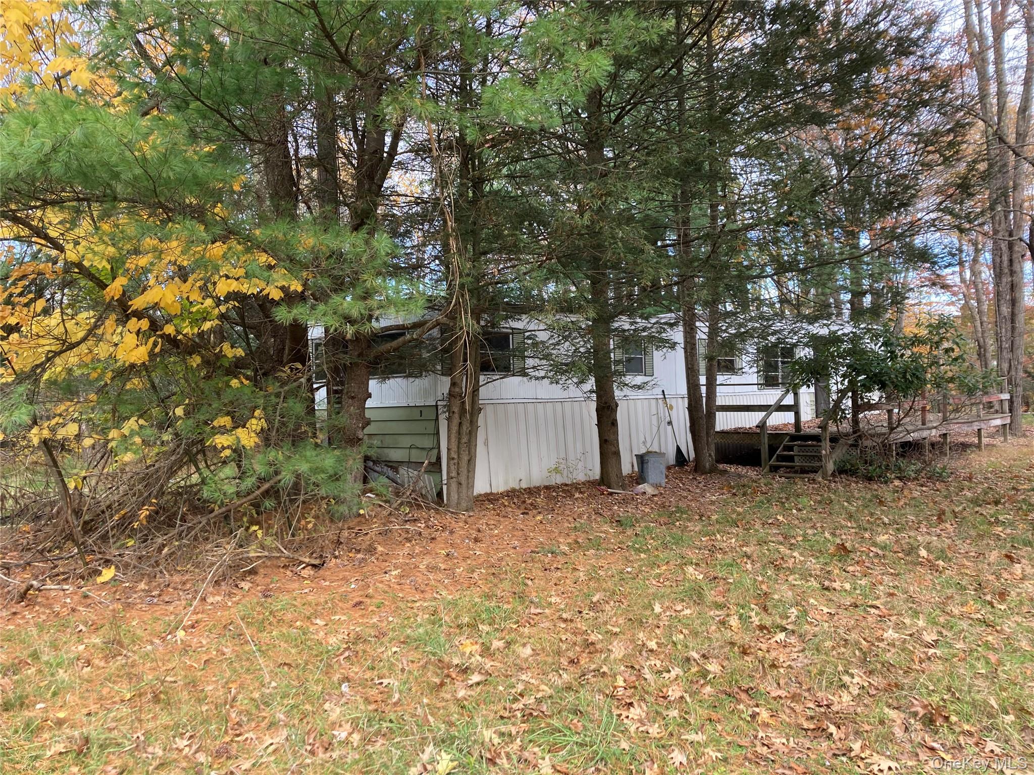 403 & 405 Rock Hill Drive Property Photo 2