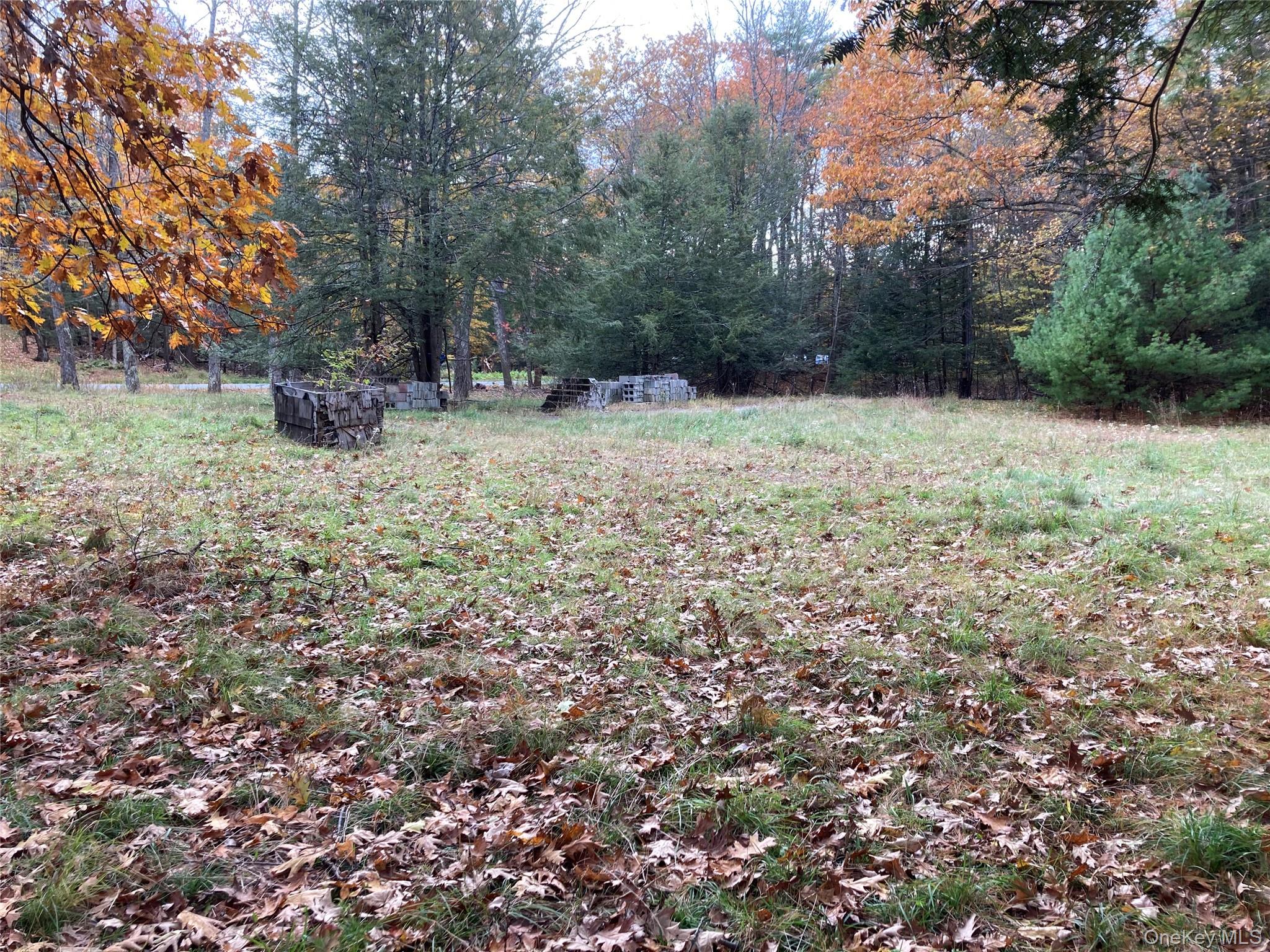 403 & 405 Rock Hill Drive Property Photo 4