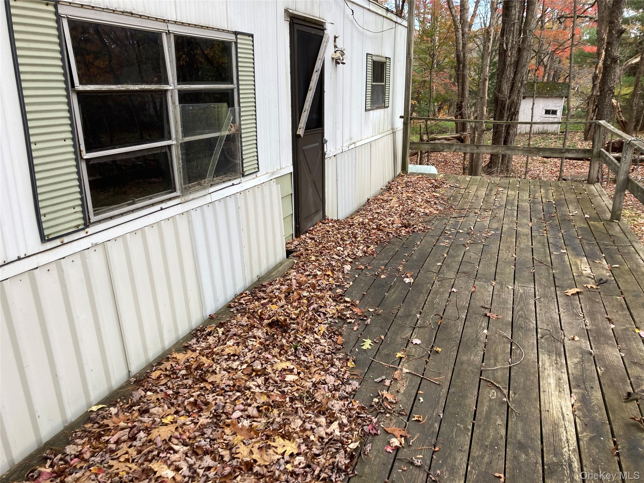 403 & 405 Rock Hill Drive Property Photo 14