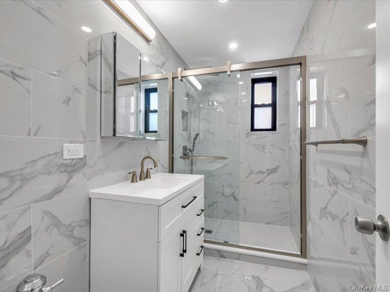 88-09 Northern Blvd Boulevard 505 Property Photo 13