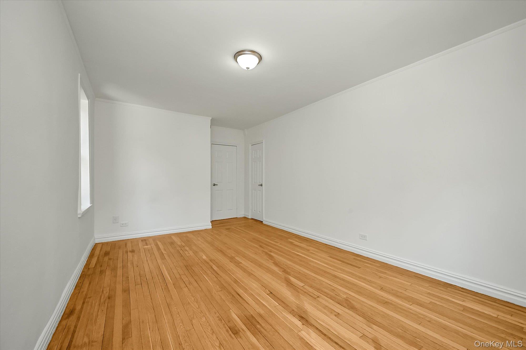 2685 Creston Avenue 1-e Property Photo 7