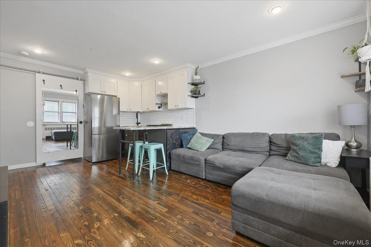 65 W Broadway 8b Property Photo 9