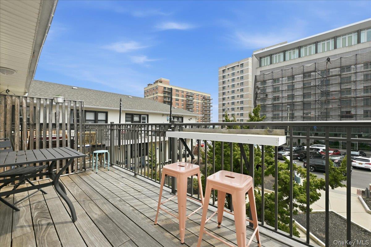 65 W Broadway 8b Property Photo 15
