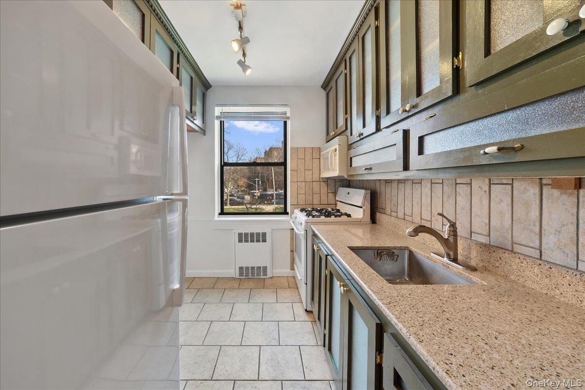 25-40 Union Street 3f Property Photo 7