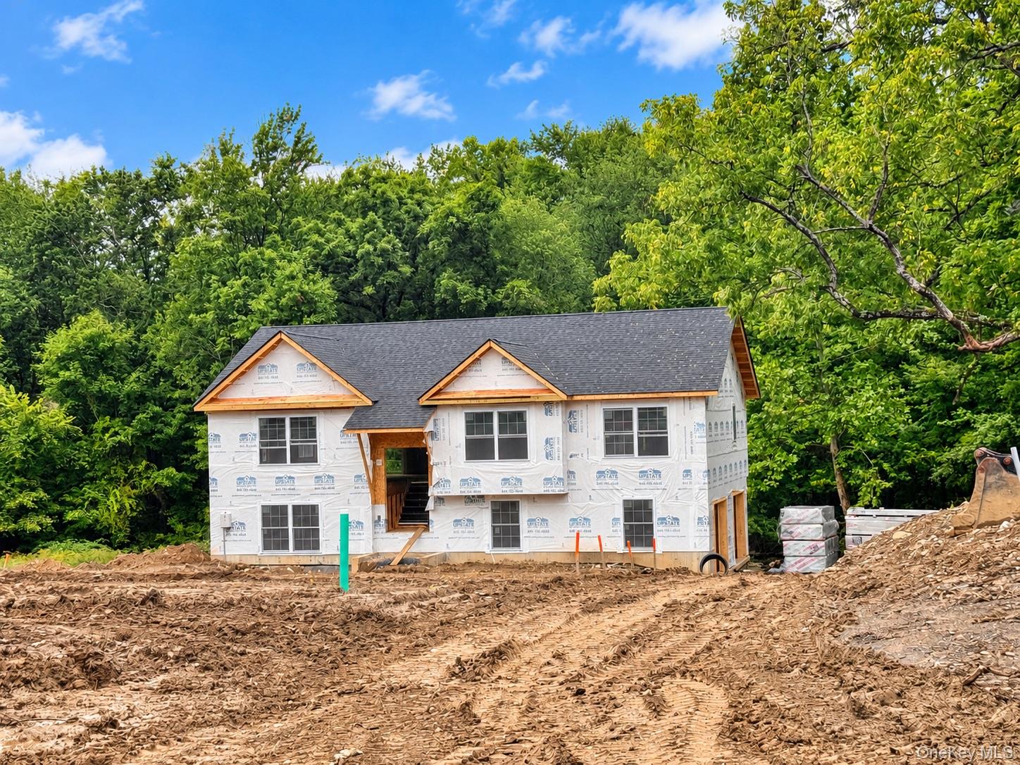7 Lindenwood Lane Property Photo 1