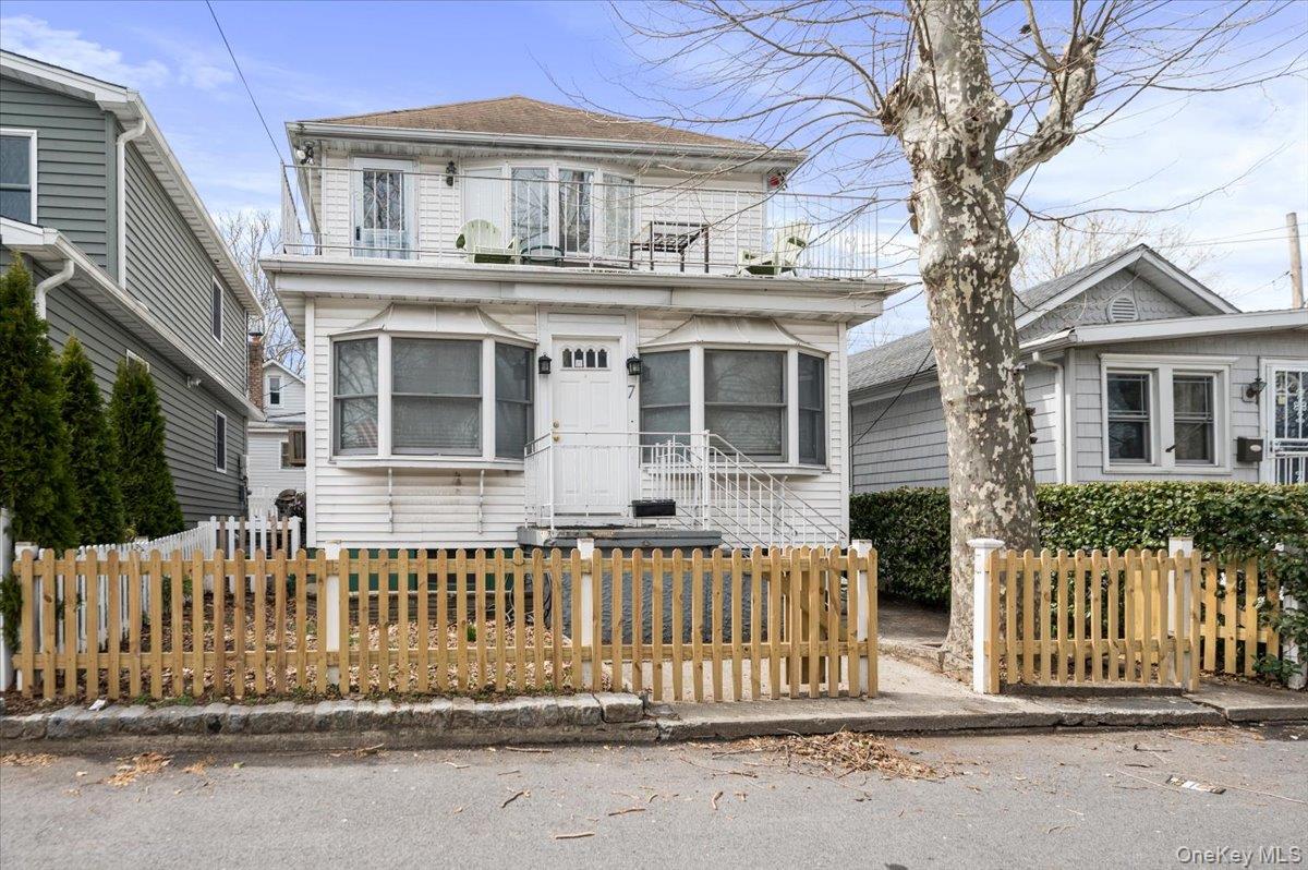7 Poplar Avenue 7 Property Photo 1