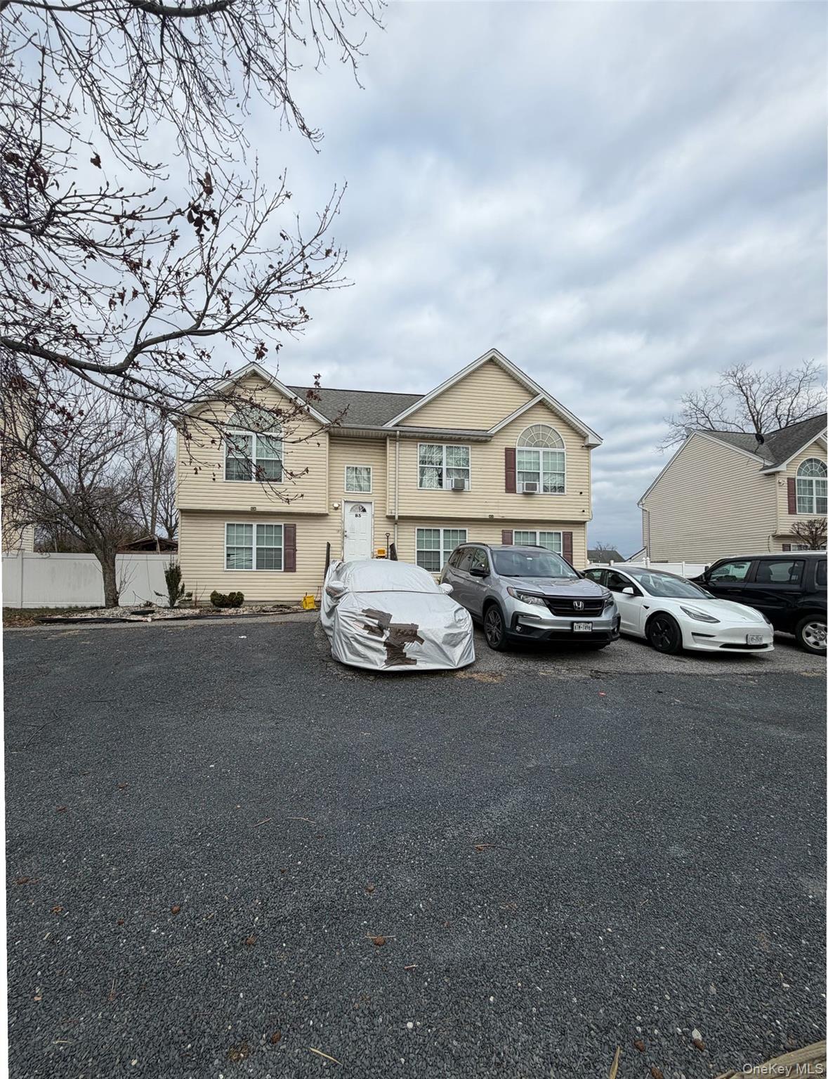 83 3rd Avenue Property Photo 1