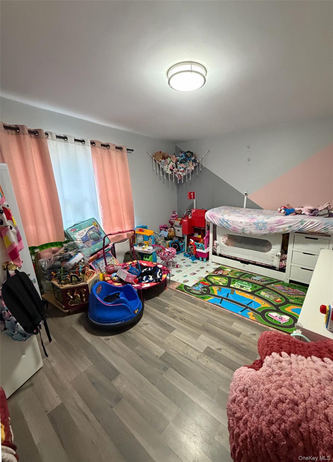 83 3rd Avenue Property Photo 15