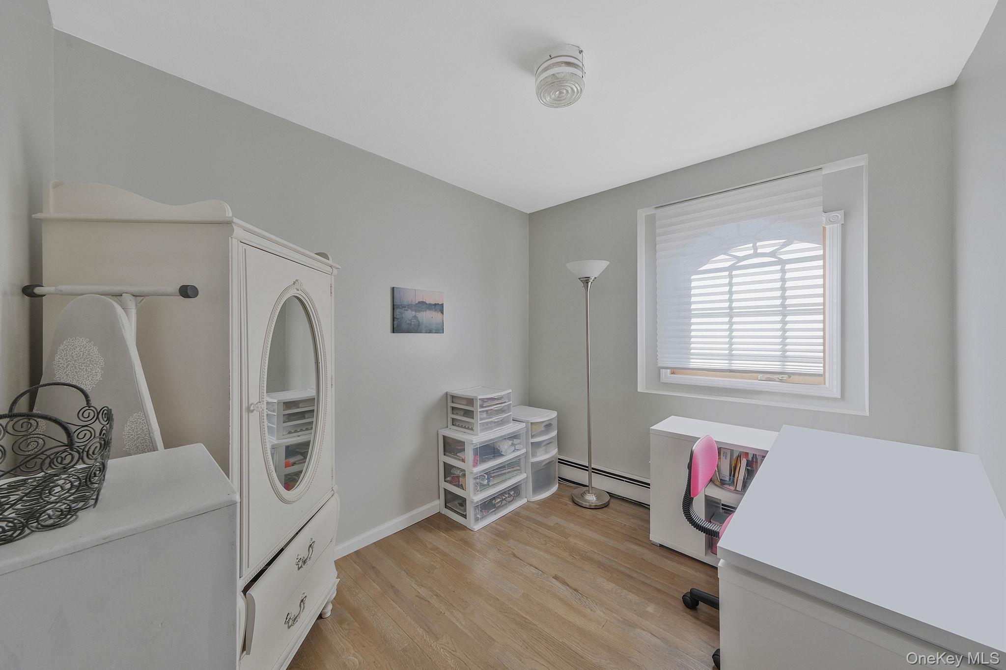 43 Hallock Avenue Property Photo 30