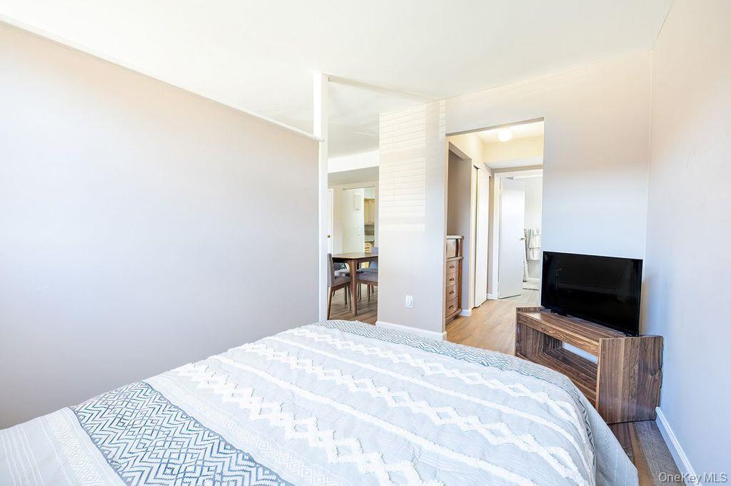 10 Regents Place D Property Photo 10