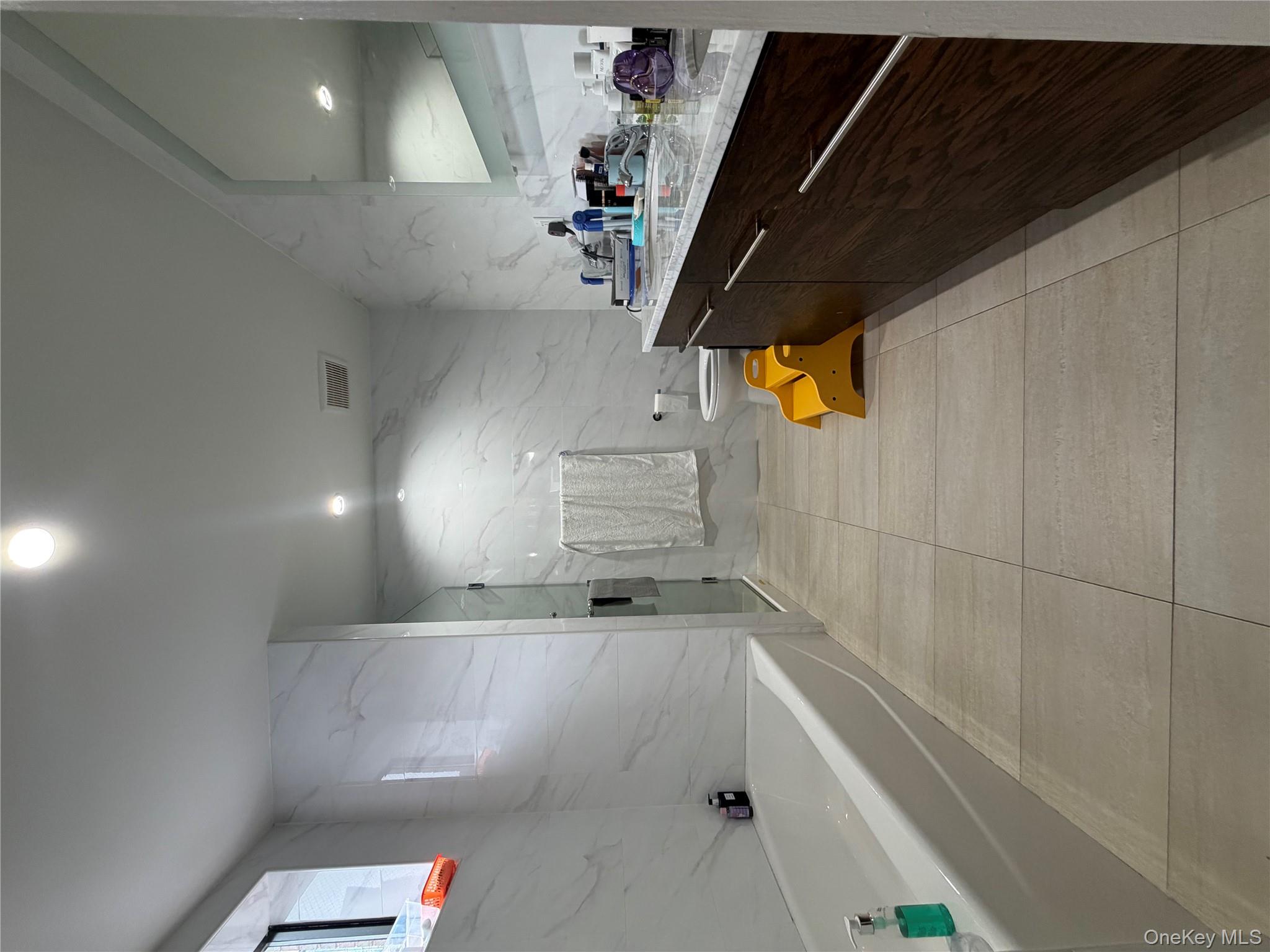 13646 41st Avenue 2e Property Photo 9