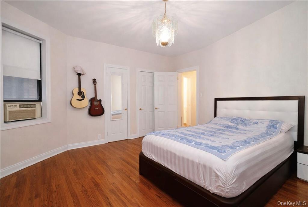 1289 E 19th Street C1 Property Photo 6