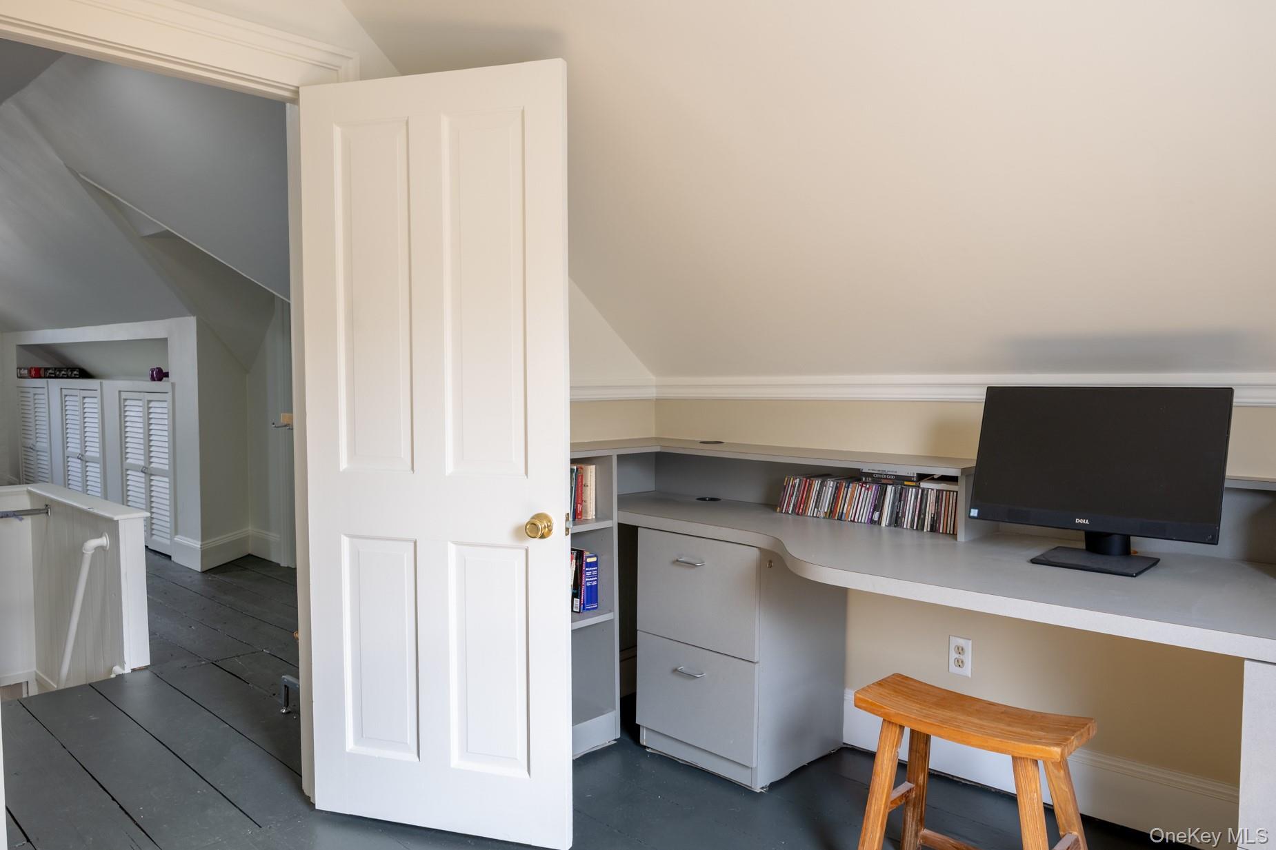 23 Clinton Avenue Property Photo 28