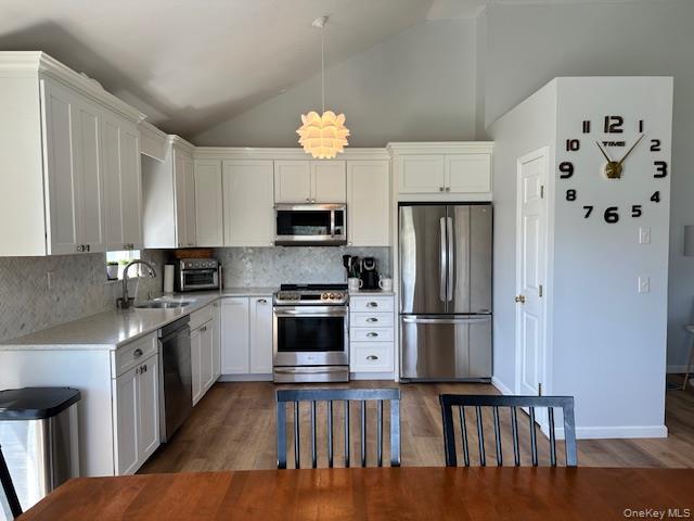 7 Corwin Lane Property Photo 6
