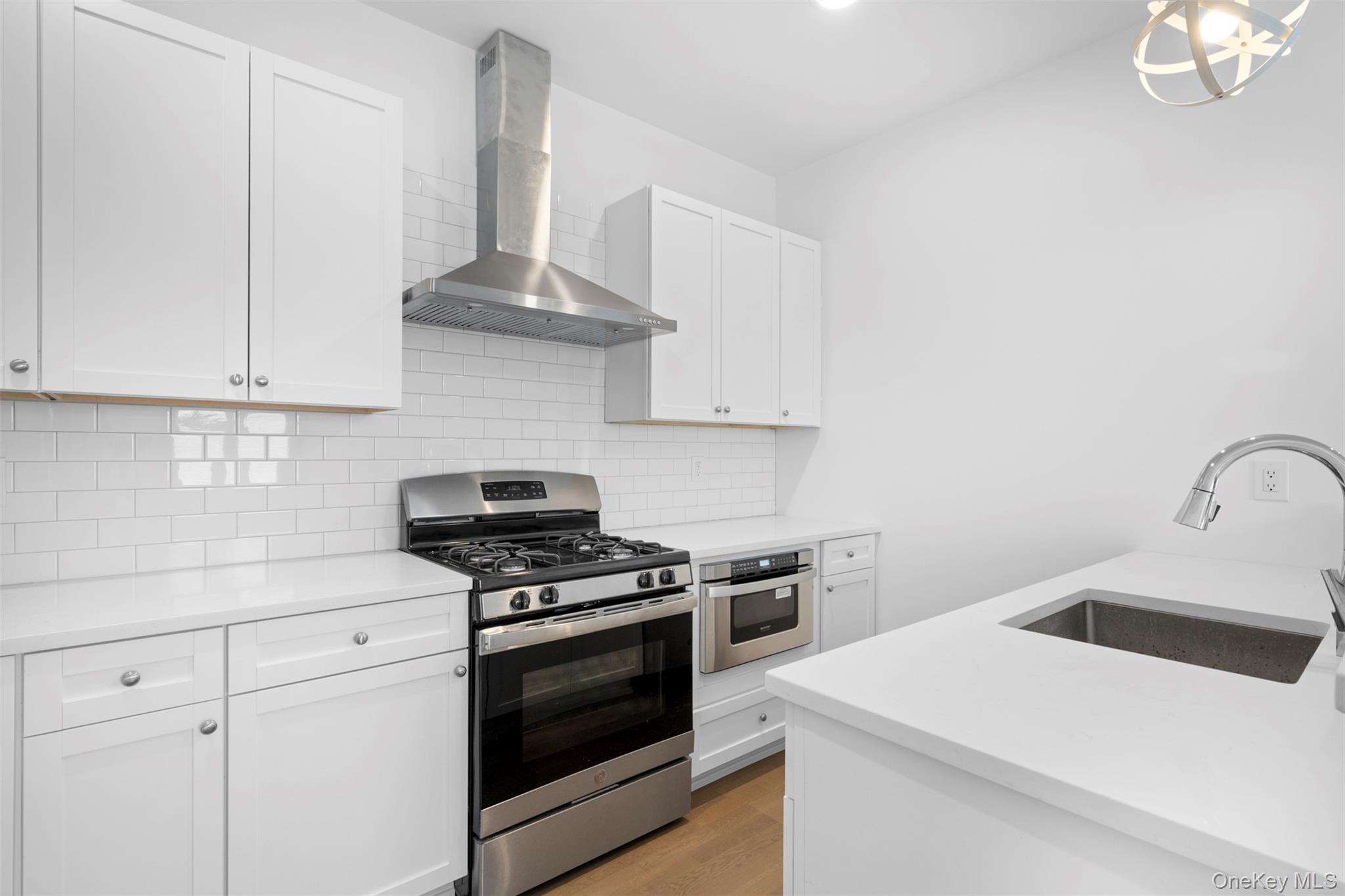 401 Breton Way 401 Property Photo 13